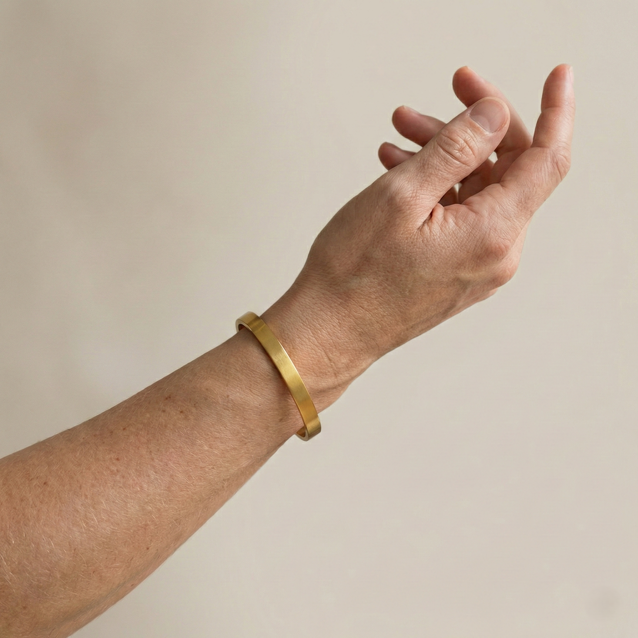 Pulsera Lisa4 Dorado