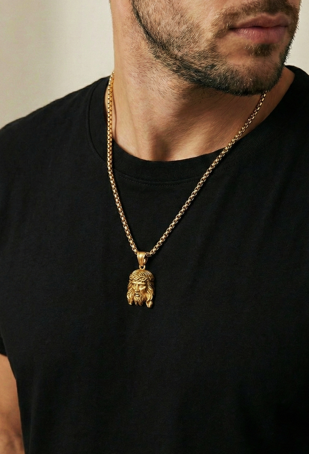 Collar Jesus4 Dorado